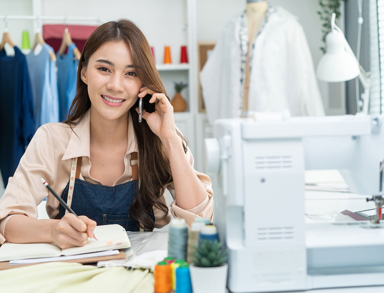 asian-tailor-woman